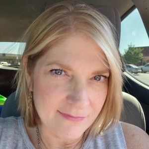 Meet your Posher, Heidi